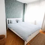 Penthouse Unirii Downtown Free Parking ブカレスト