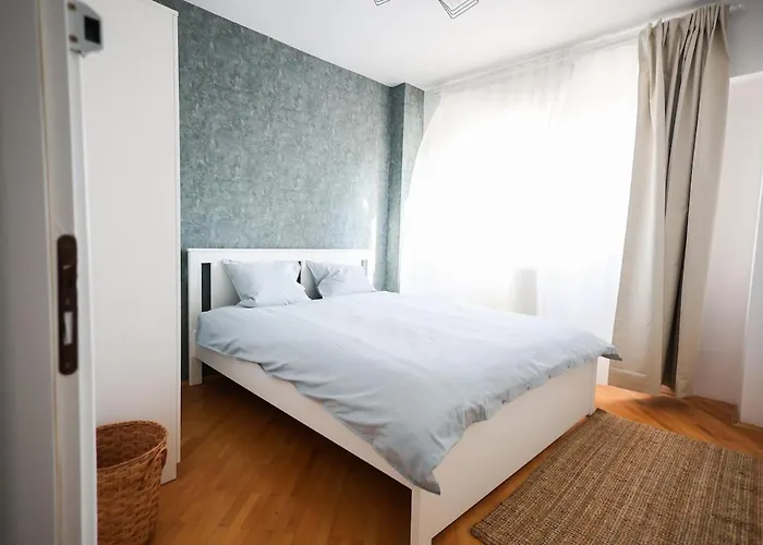 Penthouse Unirii Downtown Free Parking Apartment